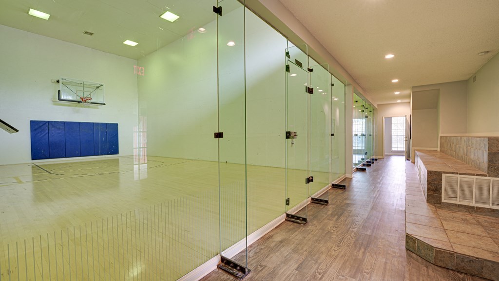 Hunters Hill Apartments, 18081 Midway Rd, Dallas, TX RentCafe